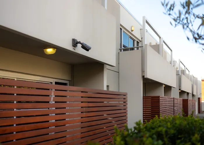 Lodging Salamanca Suites